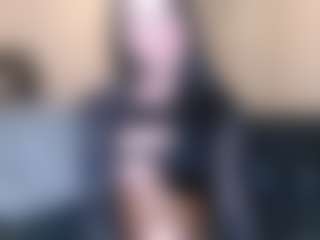 Juicy Lucie's Live Sex Cam Show