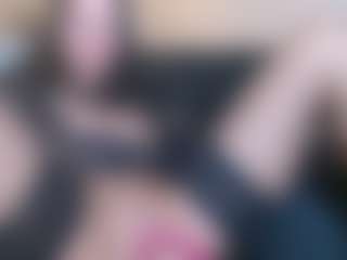 Juicy Lucie's Live Sex Cam Show