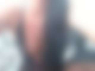 Juicy Lucie's Live Sex Cam Show