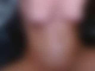 Juicy Lucie's Live Sex Cam Show