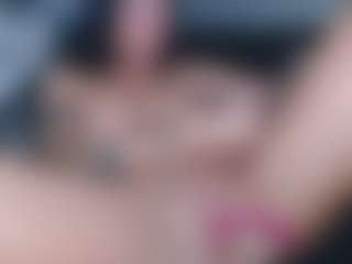Juicy Lucie's Live Sex Cam Show