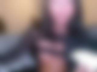 Juicy Lucie's Live Sex Cam Show