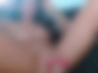 Juicy Lucie's Live Sex Cam Show