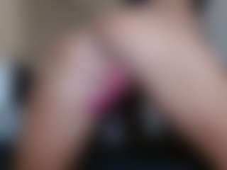 Juicy Lucie's Live Sex Cam Show