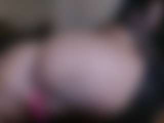 Juicy Lucie's Live Sex Cam Show