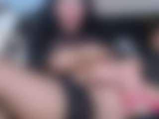 Juicy Lucie's Live Sex Cam Show