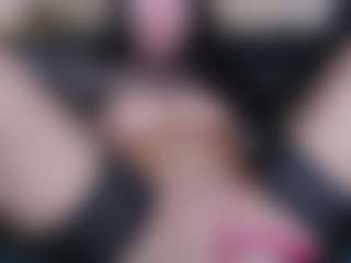 Juicy Lucie's Live Sex Cam Show