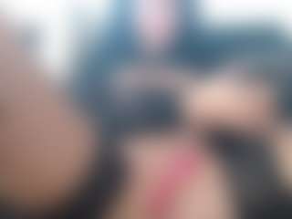 Juicy Lucie's Live Sex Cam Show