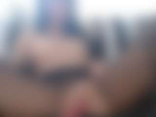 Juicy Lucie's Live Sex Cam Show