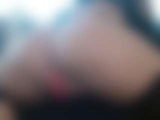 Juicy Lucie's Live Sex Cam Show