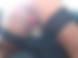 Juicy Lucie's Live Sex Cam Show