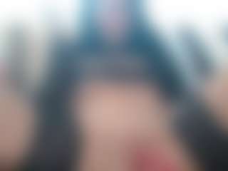 Juicy Lucie's Live Sex Cam Show