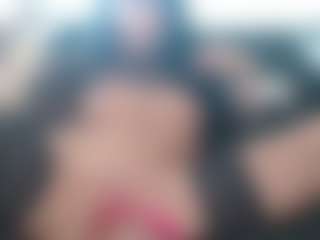 Juicy Lucie's Live Sex Cam Show