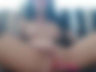 Juicy Lucie's Live Sex Cam Show