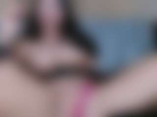 Juicy Lucie's Live Sex Cam Show