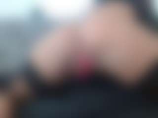 Juicy Lucie's Live Sex Cam Show