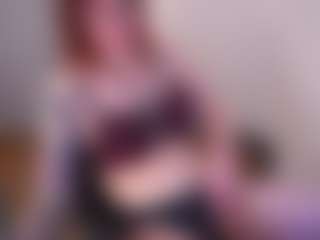 Live cam show with Autumn Nights - Green Eyes on Cam Slut