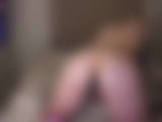 Live cam show with Autumn Nights - Russian on Camsoda