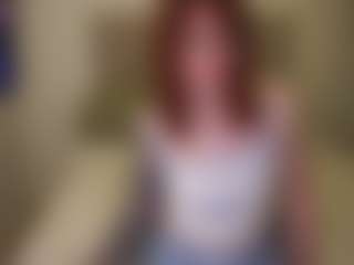Live cam show with Autumn Nights - Average on Camsoda