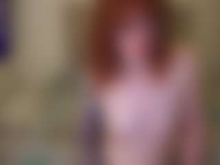 Live cam show with Autumn Nights - Tease on Camsoda
