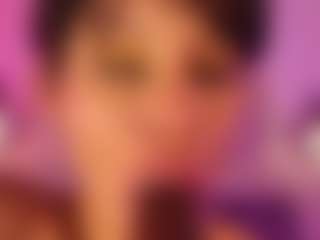 Lauren Saenz's Live Sex Cam Show