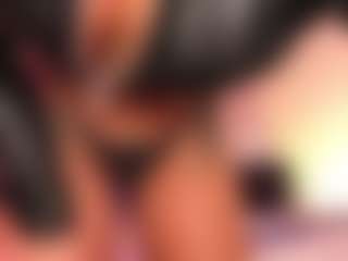 Lauren Saenz's Live Sex Cam Show
