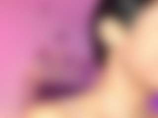 Lauren Saenz's Live Sex Cam Show