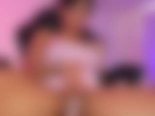 Lauren Saenz's Live Sex Cam Show