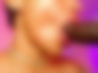 Lauren Saenz's Live Sex Cam Show