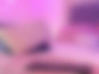Lauren Saenz's Live Sex Cam Show