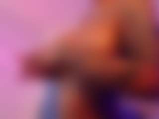 Lauren Saenz's Live Sex Cam Show