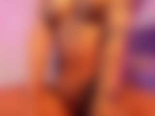 Lauren Saenz's Live Sex Cam Show