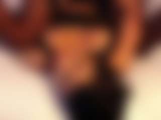 Lauren Saenz's Live Sex Cam Show