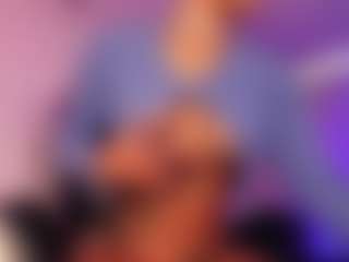 Lauren Saenz's Live Sex Cam Show