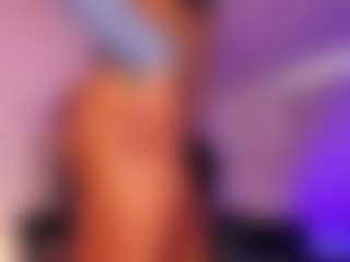 Lauren Saenz's Live Sex Cam Show