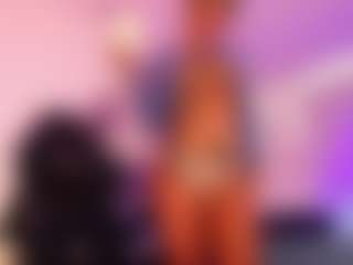 Lauren Saenz's Live Sex Cam Show