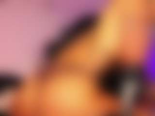 Lauren Saenz's Live Sex Cam Show