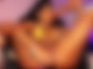 Lauren Saenz's Live Sex Cam Show