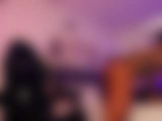 Lauren Saenz's Live Sex Cam Show