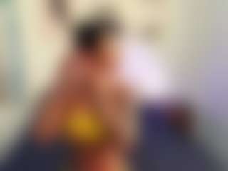 Lauren Saenz's Live Sex Cam Show