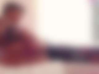 Lauren Saenz's Live Sex Cam Show