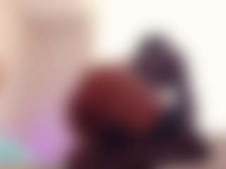 Lauren Saenz's Live Sex Cam Show