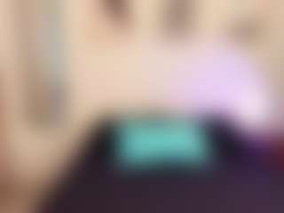 Lauren Saenz's Live Sex Cam Show