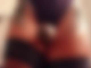 Lauren Saenz's Live Sex Cam Show