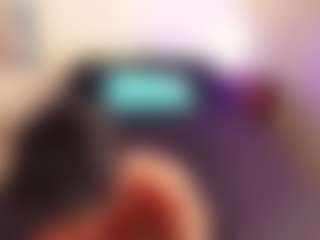 Lauren Saenz's Live Sex Cam Show