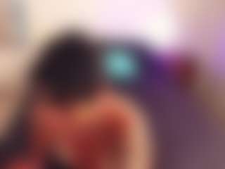 Lauren Saenz's Live Sex Cam Show