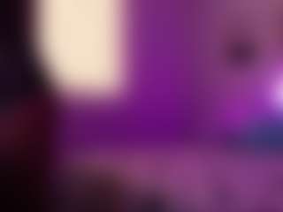 Lauren Saenz's Live Sex Cam Show
