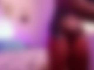 Lauren Saenz's Live Sex Cam Show