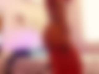 Lauren Saenz's Live Sex Cam Show