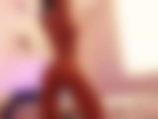 Lauren Saenz's Live Sex Cam Show